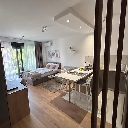 V Park Lux Apartman Belgrad Exterior foto