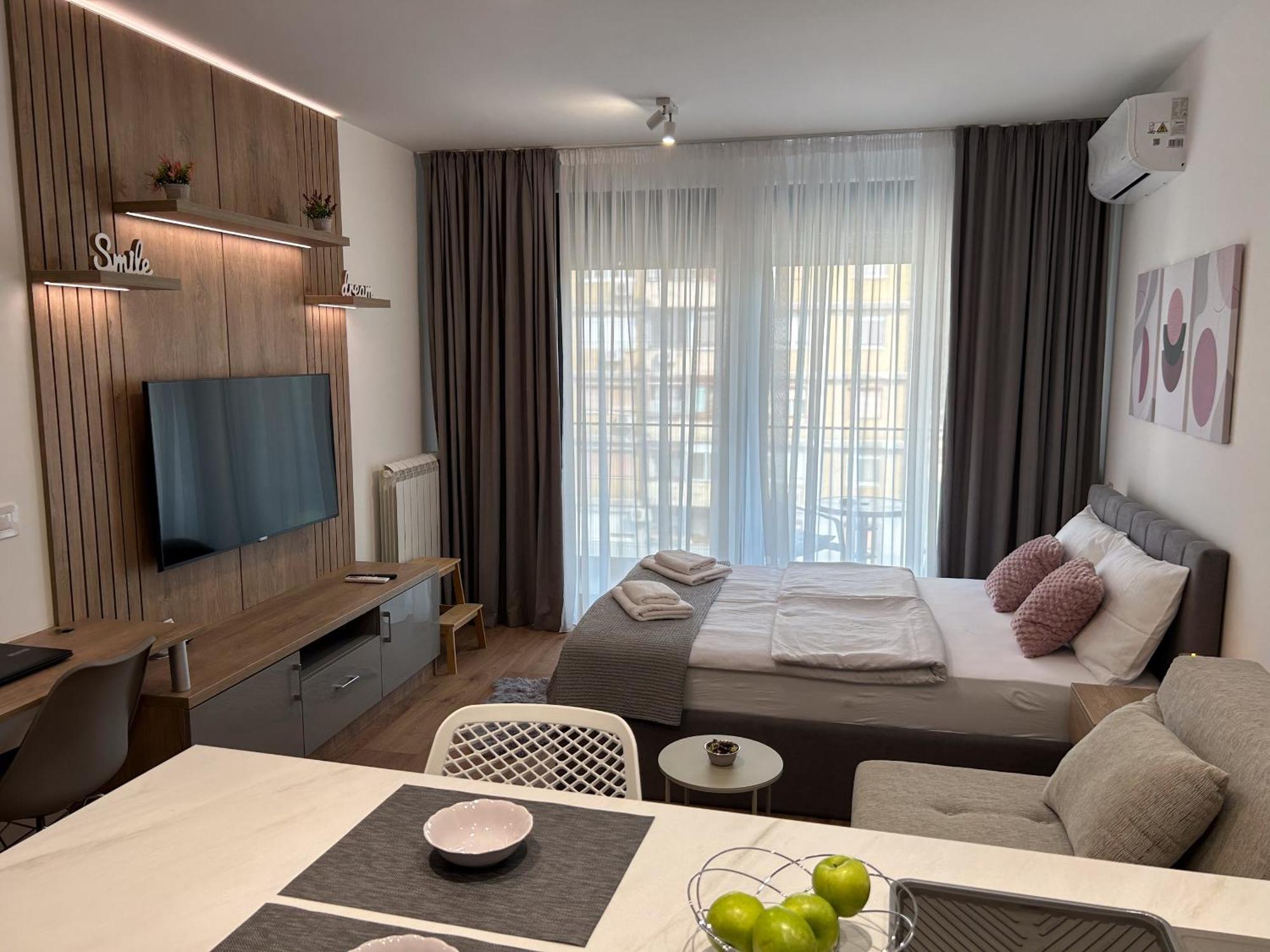 V Park Lux * Belgrade